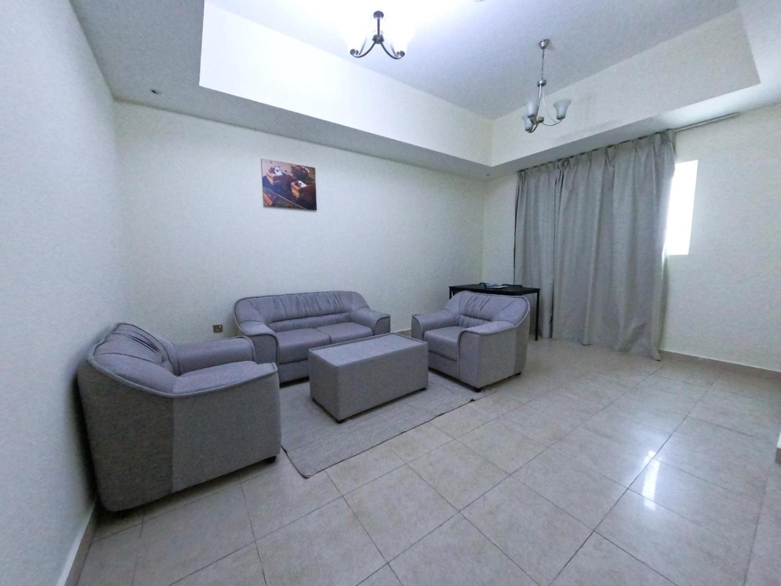 Barsha Star Residence - Home Stay Dubai Bagian luar foto