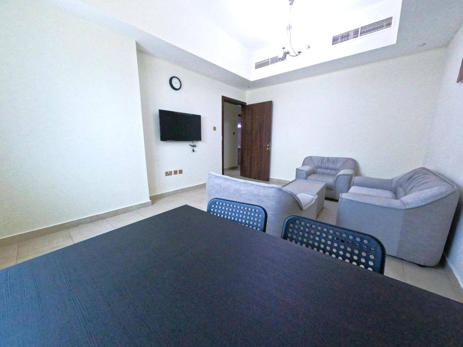 Barsha Star Residence - Home Stay Dubai Bagian luar foto